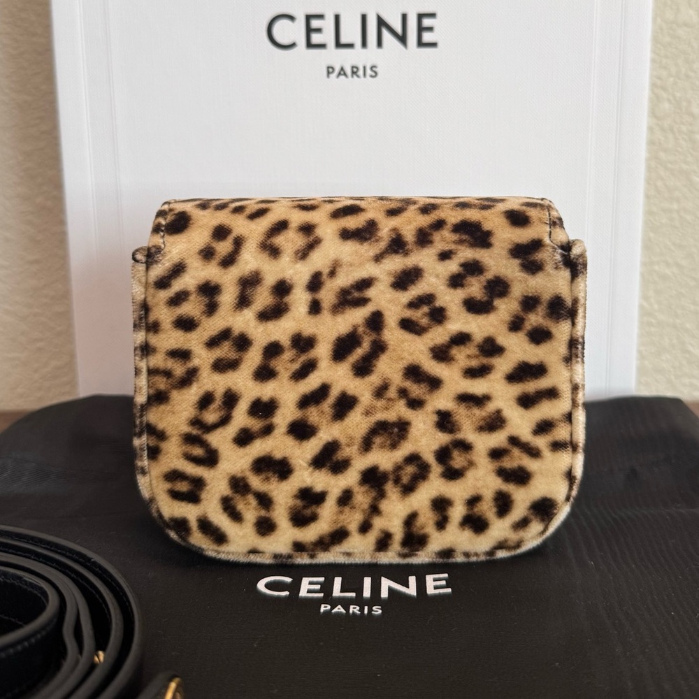 ❌SOLD❌CELINE Limited Edition Leopard Print Velvet Mini Claude Crossbody Bag - Picture 4 of 6
